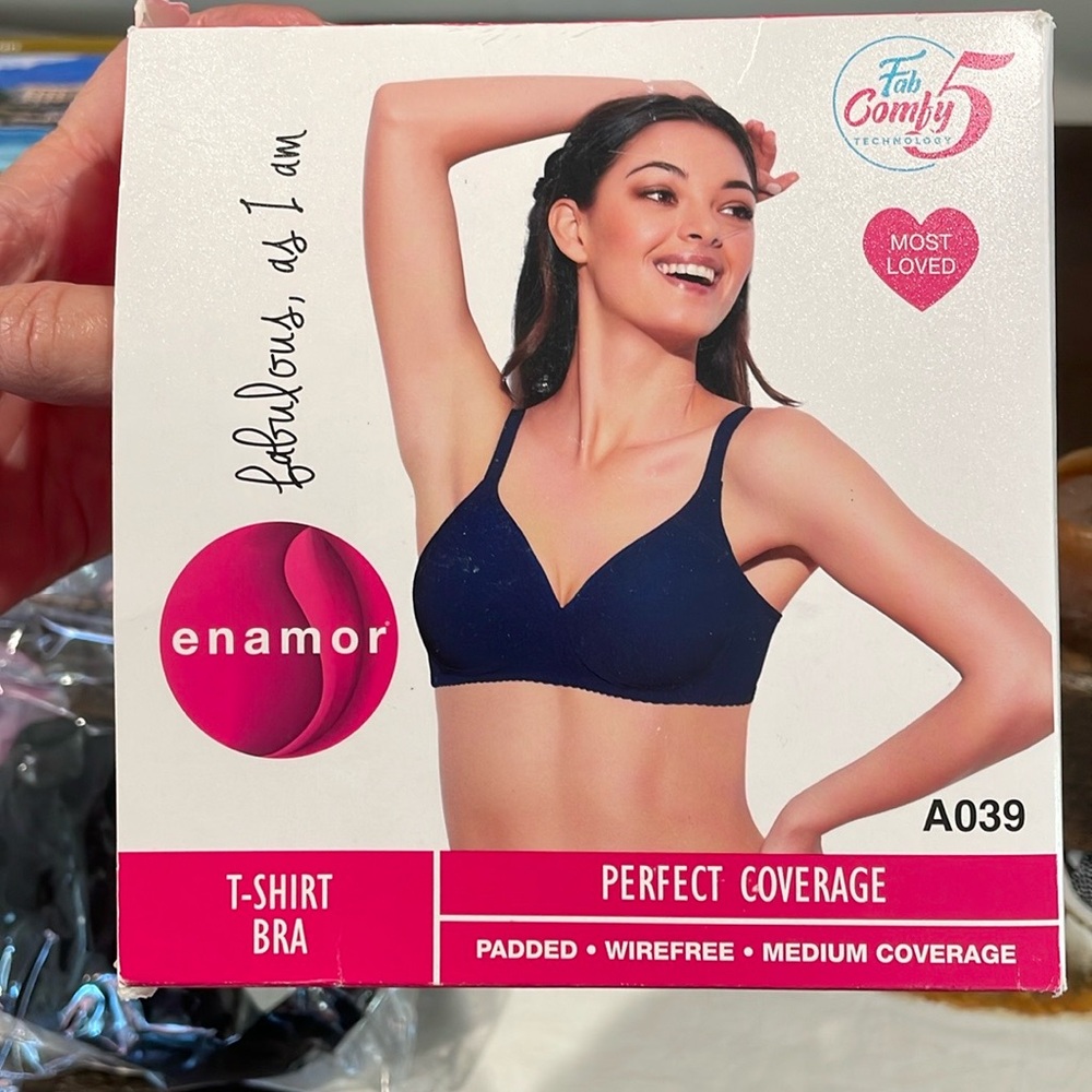 Great comfortable bra NIB Enamored t-shirt bra